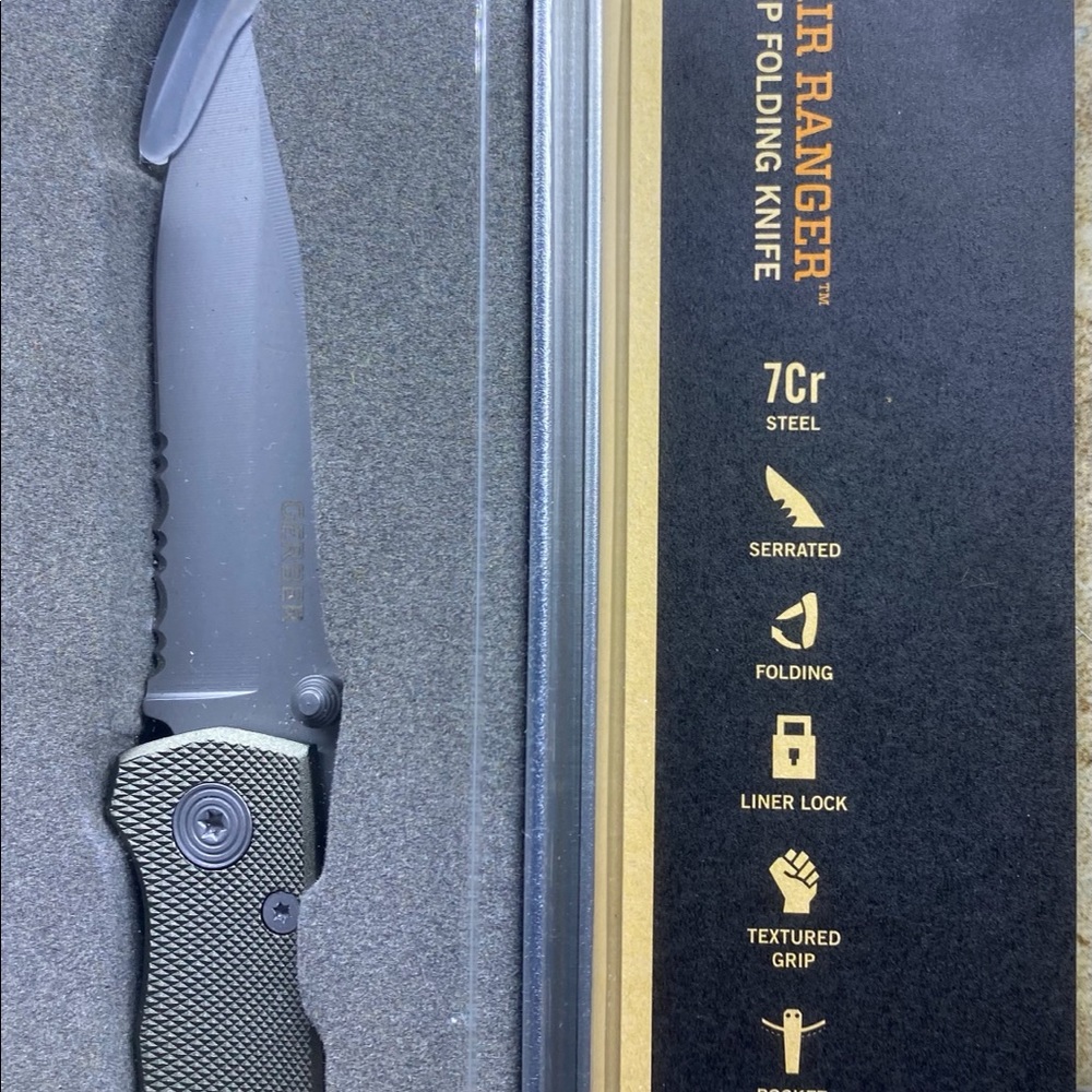 New Gerber knife gift set - Picture 7 of 7